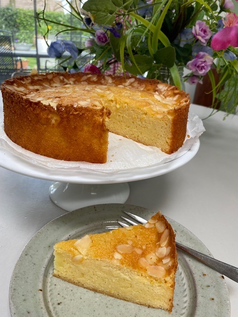 Italian Lemon Almond Cake